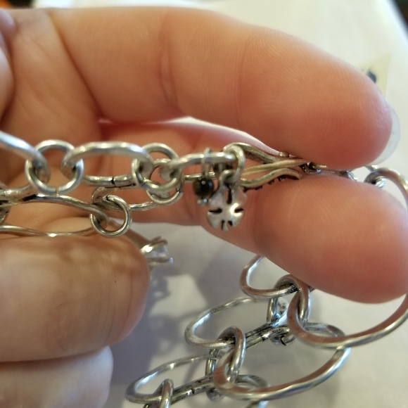 FIRM NWT Lucky Brand Silver Toned Chain Bracelet - Picture 5 of 5